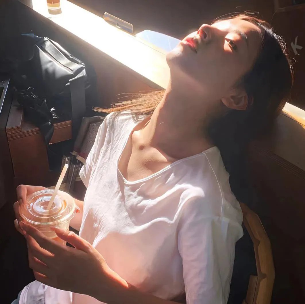 死侍与金刚狼